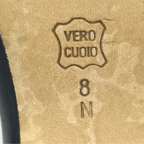 Vaneli Heels Pumps Block Low Heel Square Cap Toe Navy Blue Leather Retro Date - Picture 15 of 15